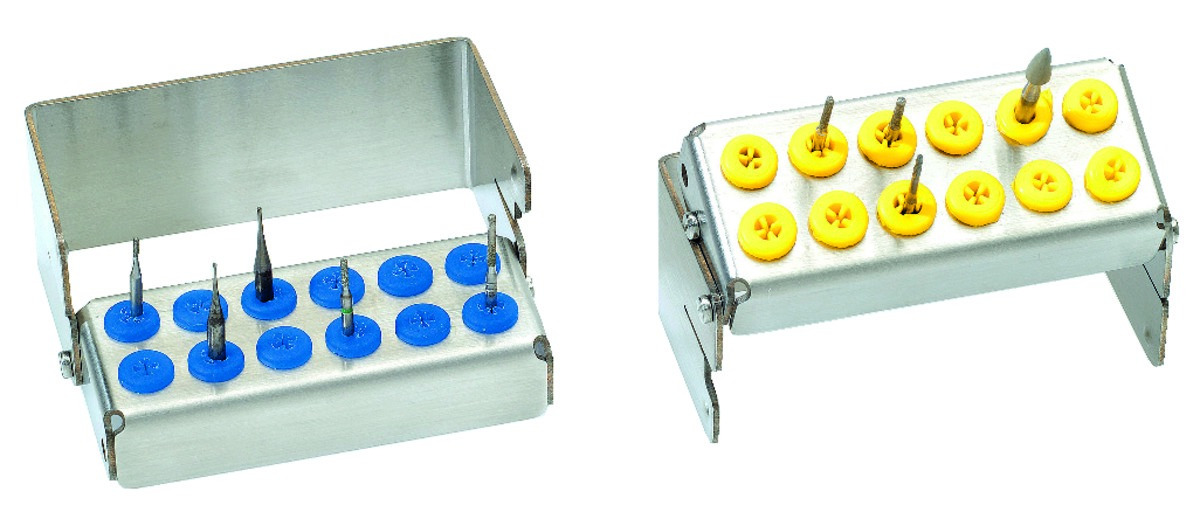 Porte-fraises Plug'in NICRHOMINOX - Chirurgie H 5cm - 12 perforations - Bleu Porte-fraises Plug'in NICRHOMINOX - Chirurgie H 5cm - 12 perforations - Bleu