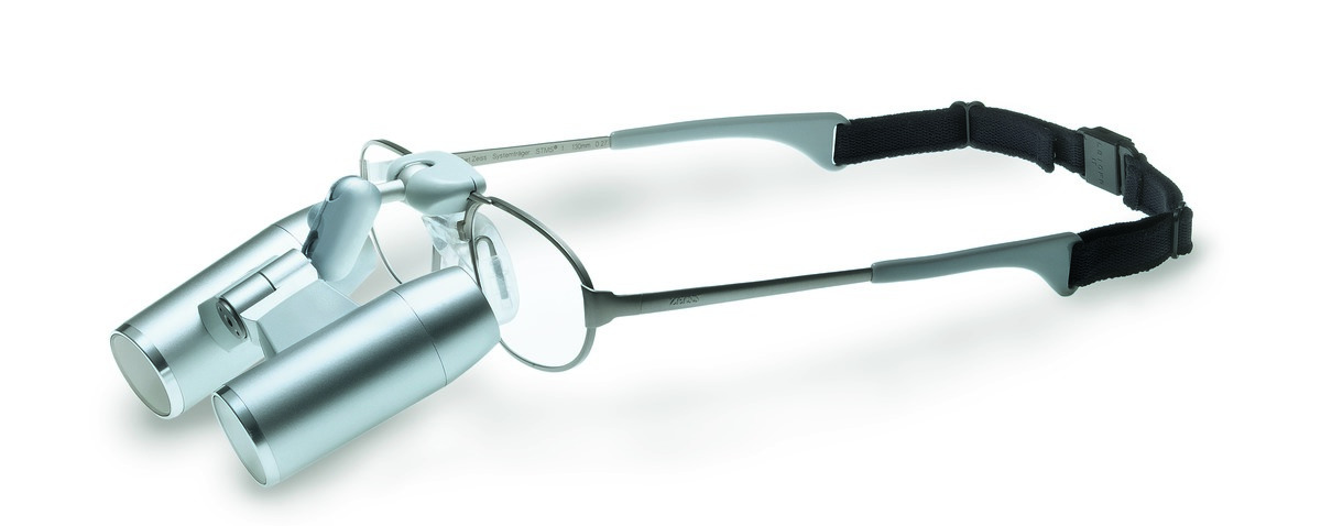 Loupe Eyemag Pro F 3.3X / 450 Titanium ZEIS - Medium Loupe Eyemag Pro F 3.3X / 450 Titanium ZEIS - Medium