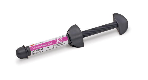 Filtek Universal Restorative 3M - kit de 5 seringues Filtek Universal Restorative 3M - kit de 5 seringues